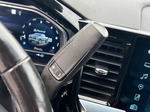 Used 2022 Chevrolet Silverado 1500 RST image 32