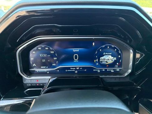 Used 2023 Chevrolet Silverado 1500 RST w/ Convenience Package II AWD/4WD image 28