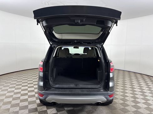 Used 2017 Ford Escape SE FWD image 25