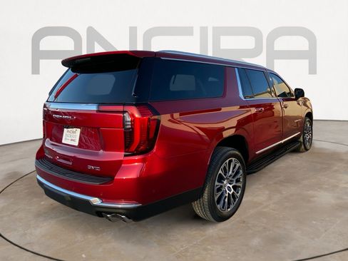 New 2026 GMC Yukon XL Denali w/ Advanced Technology Package image 10