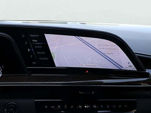 Used 2024 Cadillac Escalade Sport Platinum w/ Heavy-Duty Trailer Package image 24