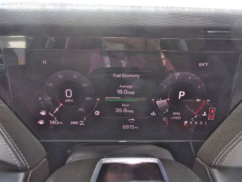 Used 2025 GMC Yukon XL Denali w/ Denali Reserve Package AWD/4WD image 26