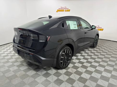 New 2026 Nissan Leaf Platinum+ w/ Cargo Package (Platinum+) image 6