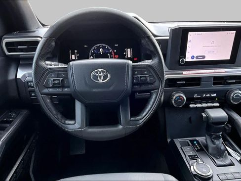 Used 2026 Toyota Tacoma SR5 AWD/4WD image 6