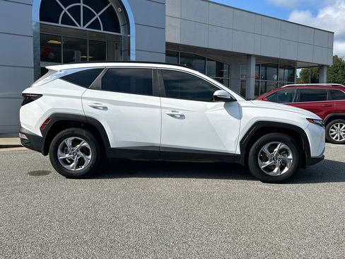 Used 2023 Hyundai Tucson SEL image 2