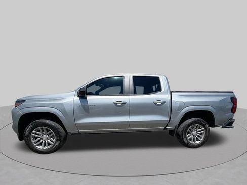 Used 2024 Chevrolet Colorado LT w/ LT Convenience Package II RWD image 6