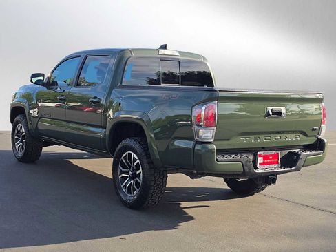 Certified 2022 Toyota Tacoma TRD Sport image 5