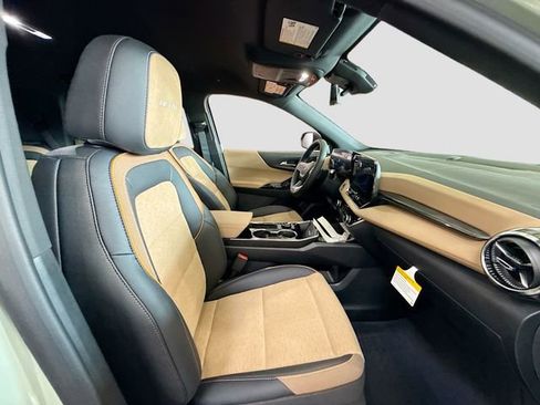 New 2026 Chevrolet Equinox ACTIV w/ Safety and Technology Package AWD/4WD image 28