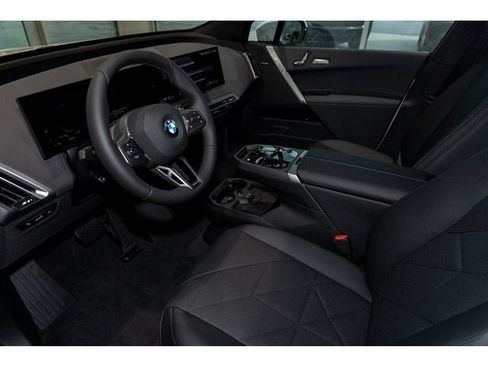 New 2025 BMW iX xDrive50 w/ Premium Package image 55