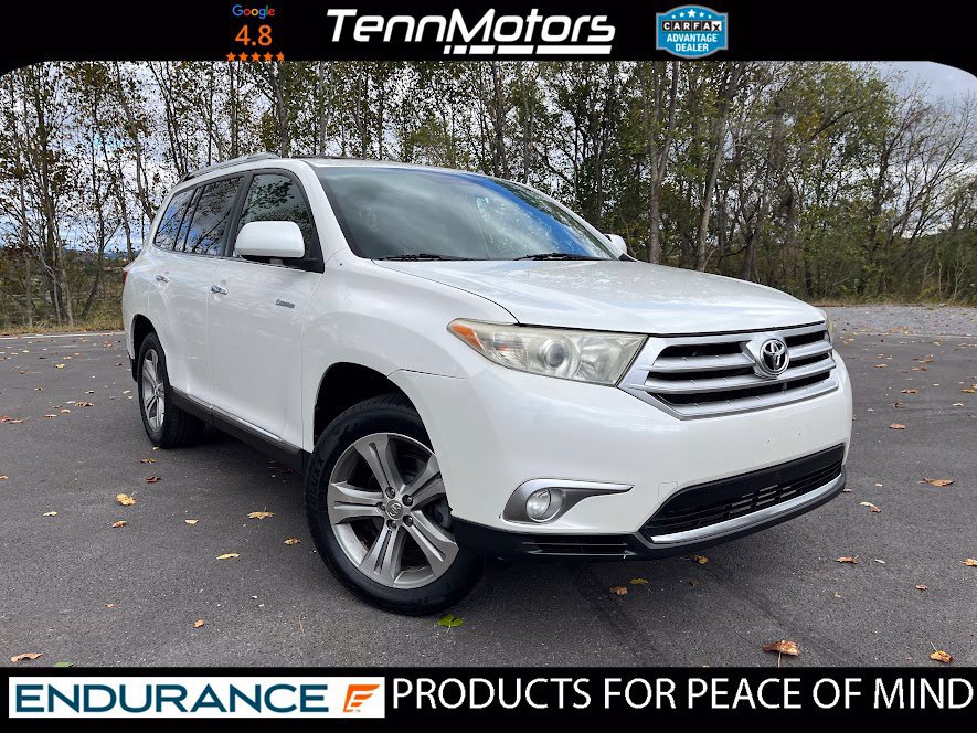 Used 2011 Toyota Highlander Limited w/ Tow Pkg FWD image 3