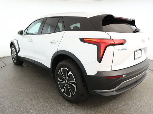 Used 2024 Chevrolet Blazer EV LT image 6