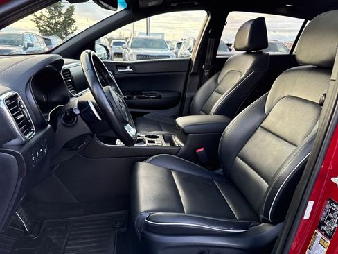 Certified 2022 Kia Sportage SX image 18