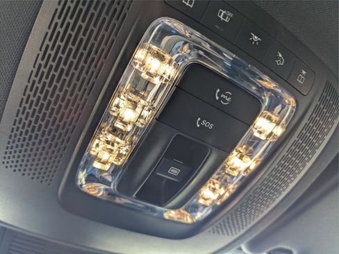 Used 2022 Mercedes-Benz GLE 350 image 27