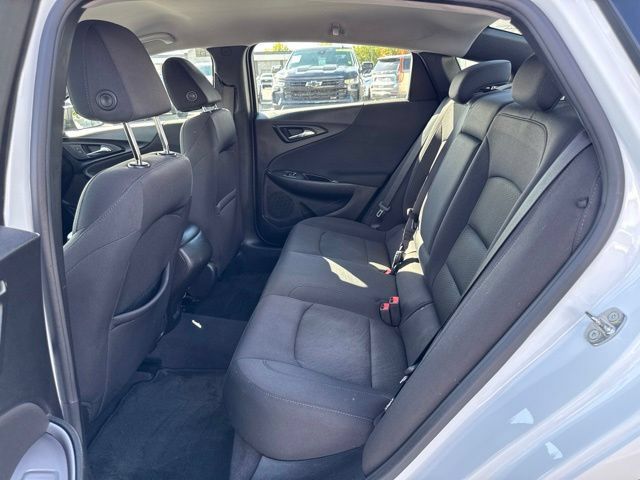Used 2017 Chevrolet Malibu LS FWD image 12