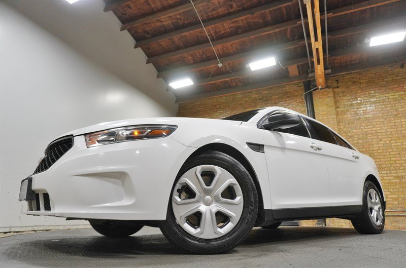 Used 2015 Ford Taurus Police Interceptor AWD image 3