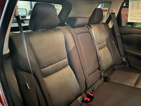 Used 2024 Nissan Rogue SV image 14