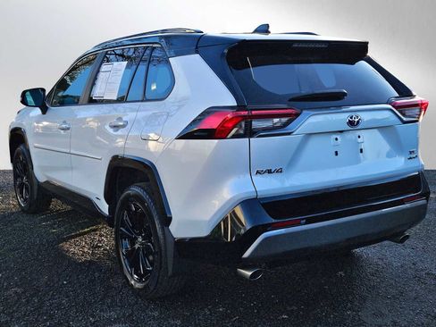 Used 2023 Toyota RAV4 XSE image 5