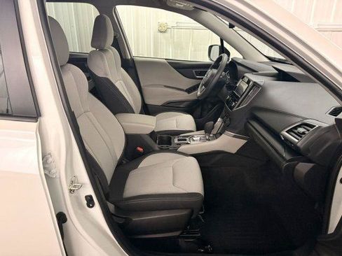 Used 2021 Subaru Forester AWD/4WD image 26