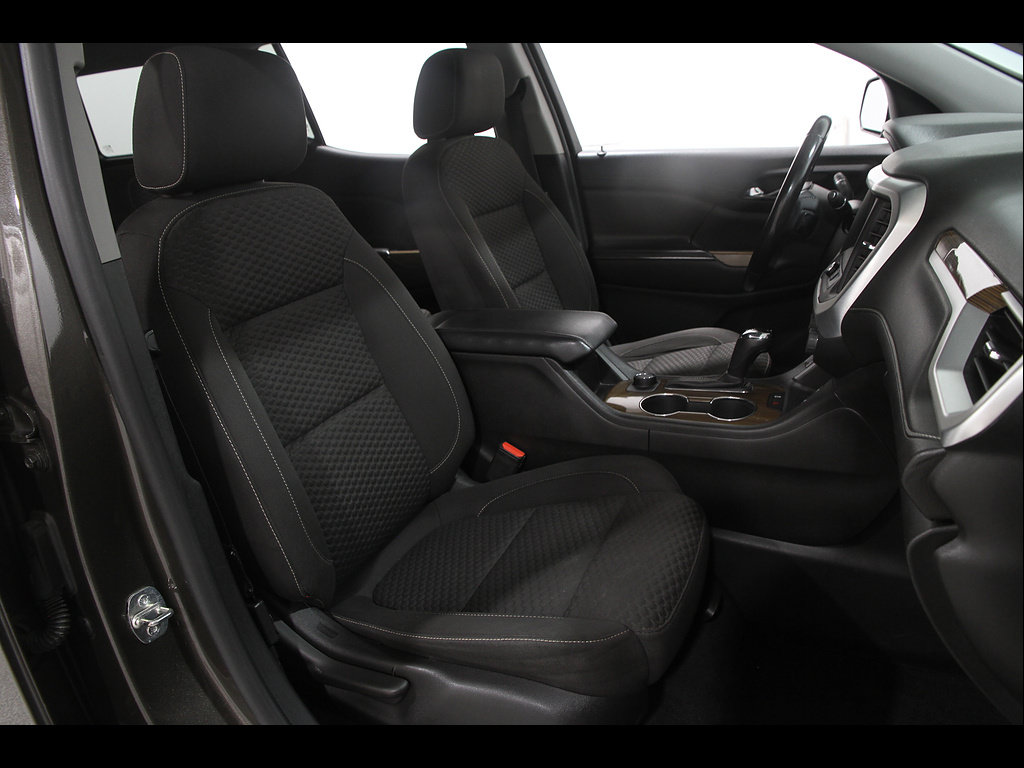 Used 2019 GMC Acadia SLE AWD/4WD image 16