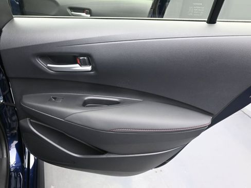 Used 2025 Toyota Corolla SE image 10