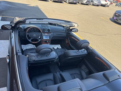 Used 2005 Mercedes-Benz CLK 500 Cabriolet image 8