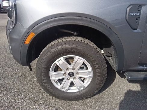 Used 2024 Ford Ranger XL image 10