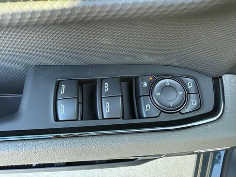 New 2026 Chevrolet Silverado 1500 ZR2 image 33