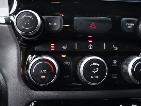 Used 2022 RAM 2500 Power Wagon w/ Level 1 Equipment Group image 38