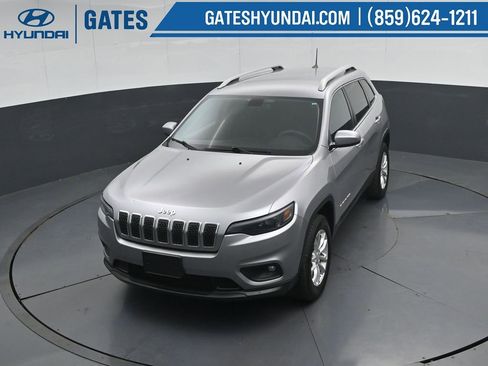 Used 2019 Jeep Cherokee Latitude w/ Popular Appearance Group image 48