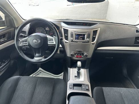 Used 2014 Subaru Legacy 2.5i Premium image 9