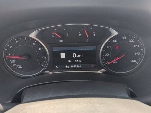 Used 2024 GMC Terrain SLE w/ Driver Convenience Package AWD/4WD image 14
