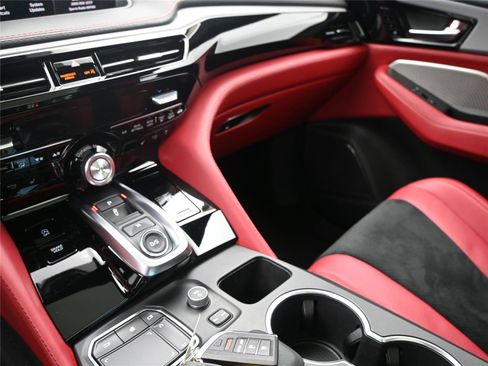 Certified 2024 Acura MDX A-Spec image 4