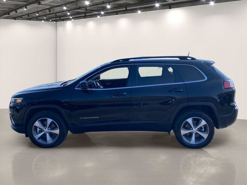 Used 2022 Jeep Cherokee Limited AWD/4WD image 4