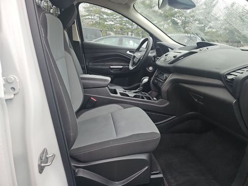 Used 2018 Ford Escape SE w/ Ford Safe & Smart Package image 14