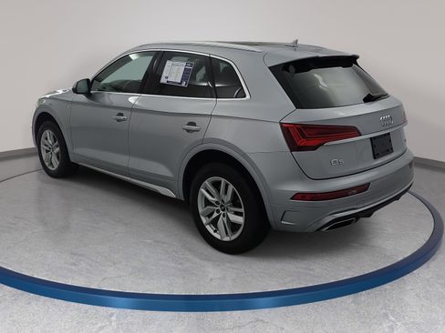 Used 2022 Audi Q5 2.0T Premium w/ Convenience Package AWD/4WD image 7