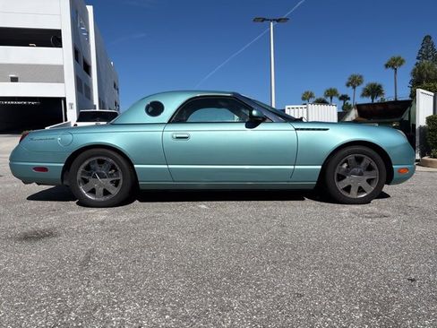 Used 2002 Ford Thunderbird image 2