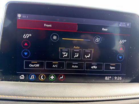 Used 2021 GMC Yukon AT4 AWD/4WD image 25
