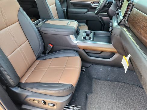 New 2026 Chevrolet Silverado 3500 High Country w/ High Country Premium Package image 19