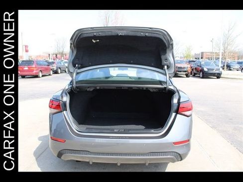 Used 2022 Nissan Sentra SV FWD image 9
