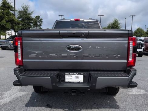 Used 2025 Ford F250 Lariat w/ Lariat Ultimate Package AWD/4WD image 5