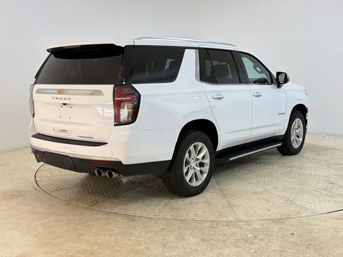 Used 2024 Chevrolet Tahoe Premier AWD/4WD image 9