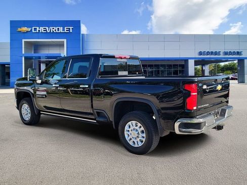 Certified 2025 Chevrolet Silverado 2500 LTZ w/ LTZ Convenience Package AWD/4WD image 3
