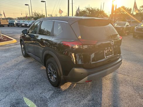 Certified 2023 Nissan Rogue S image 7