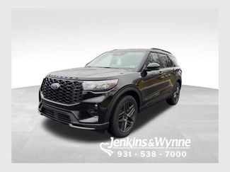 New 2026 Ford Explorer ST-Line w/ ST-Line Street Pack video 1