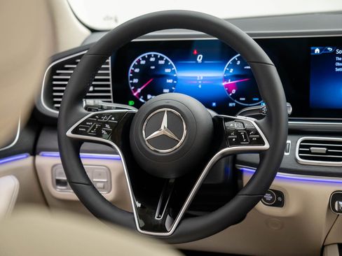 Used 2026 Mercedes-Benz GLE 350 4MATIC image 11