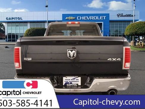 Used 2017 RAM 1500 Laramie w/ Convenience Group AWD/4WD image 4