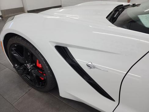Used 2015 Chevrolet Corvette Stingray Coupe w/ 3LT Preferred Equipment Group RWD image 28