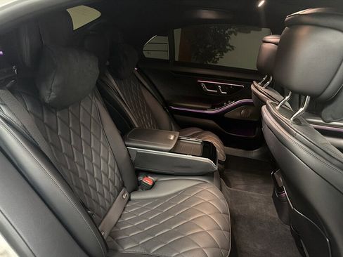 Used 2022 Mercedes-Benz S 580 4MATIC Sedan w/ AMG Line Package image 44