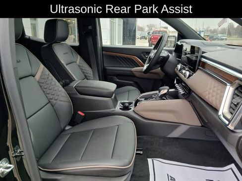 New 2026 GMC Canyon Denali image 17