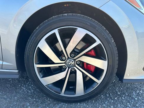 Used 2021 Volkswagen Jetta GLI image 21